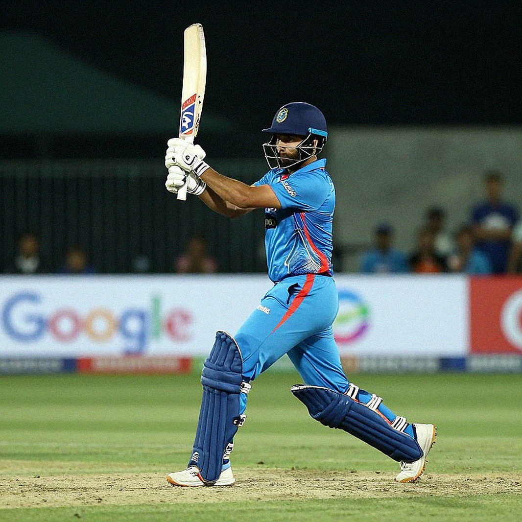 Highest bid for Shoriful, Tanzid at 2 crore level with Taskin — the auction's real signal is in the pace market, not spin Highest bid for Shoriful, Tanzid at 2 crore level with Taskin — the auction's real signal is in the pace market, not spin